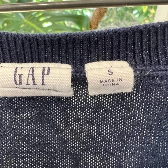 Gap Dark Blue Crewneck Sweater with Bicycle Design & White Cuff Accent - Size S - Picture 3 of 4